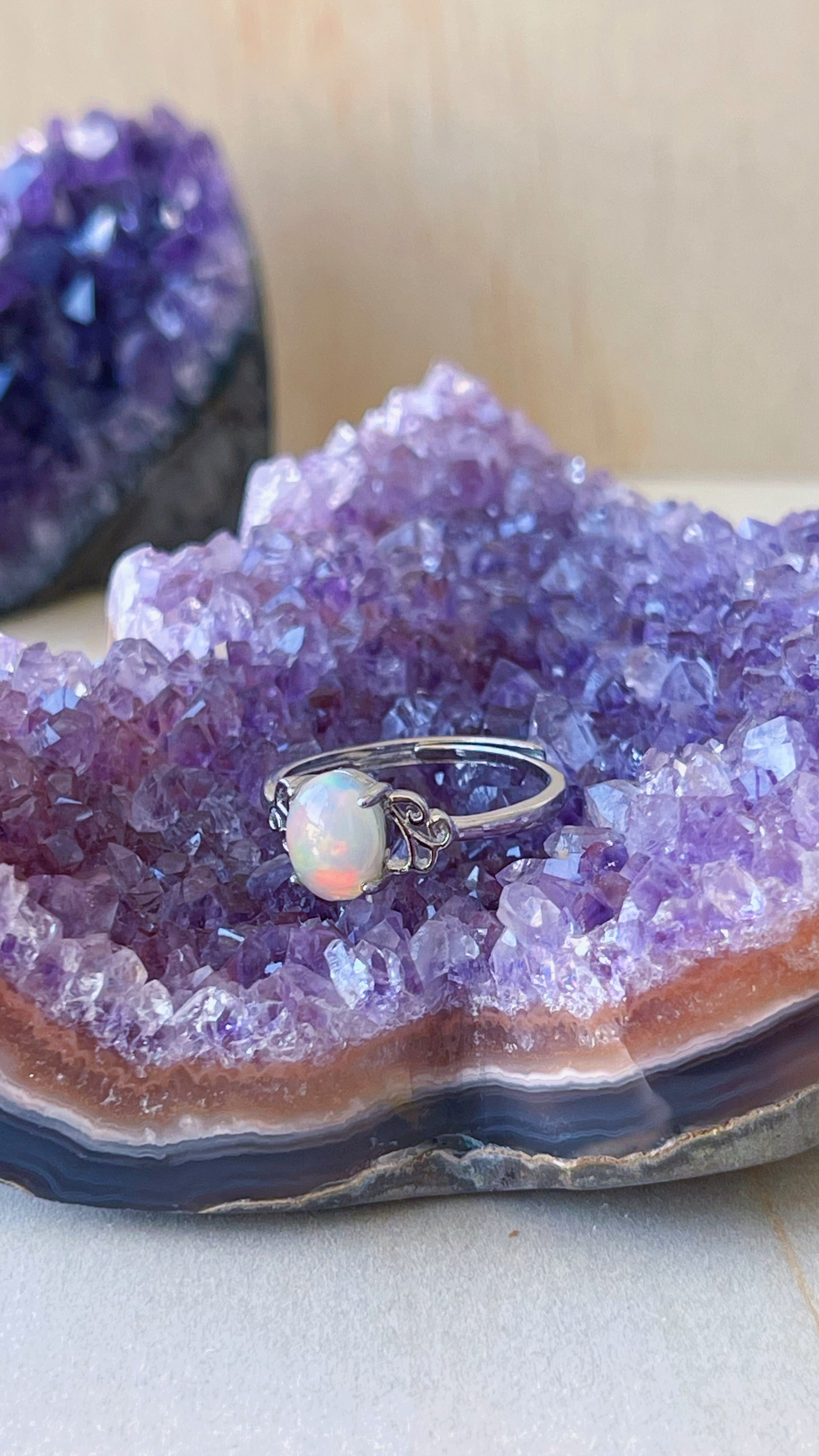 Anillo Ópalo Etíope