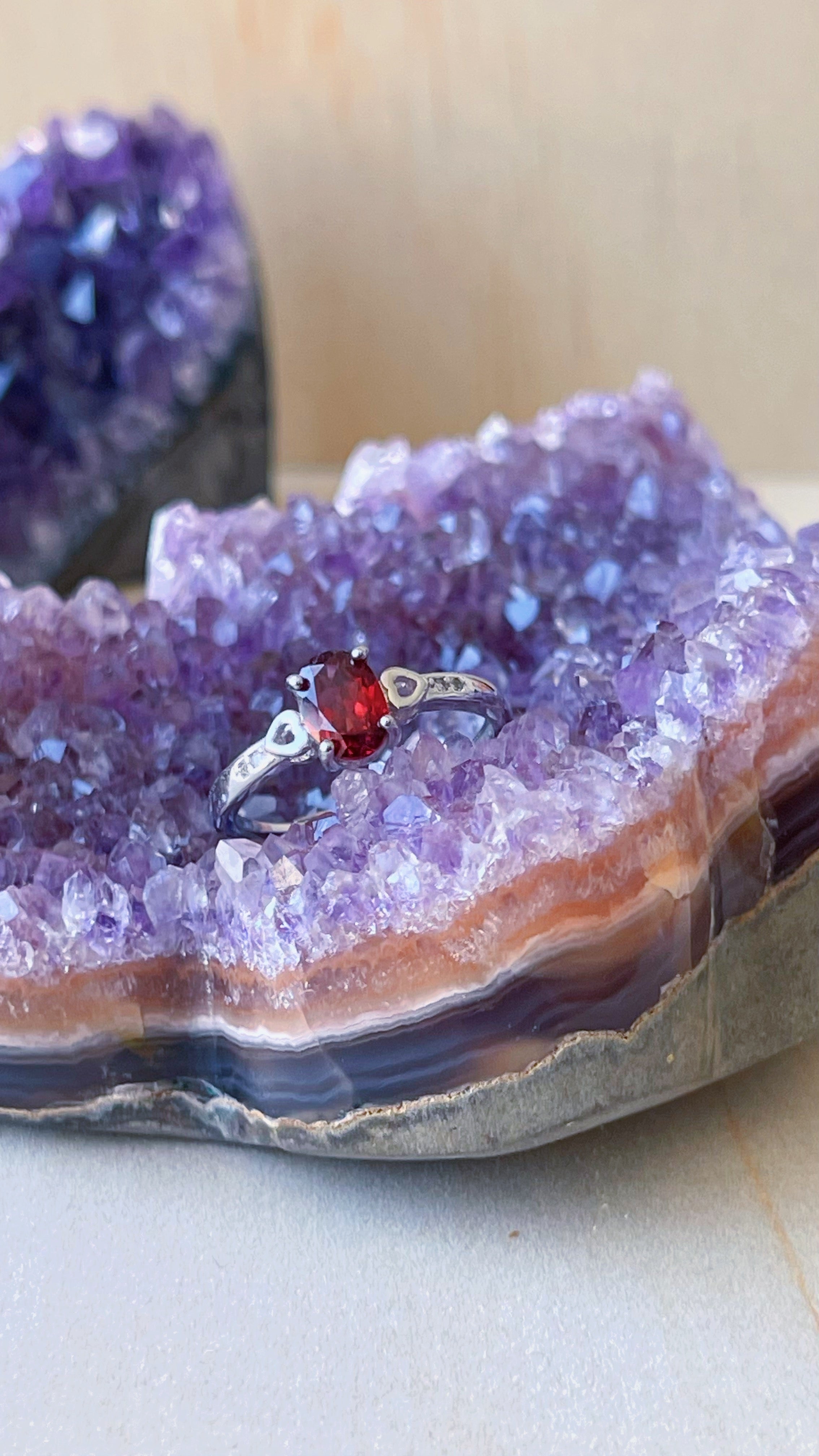 Anillo Granate