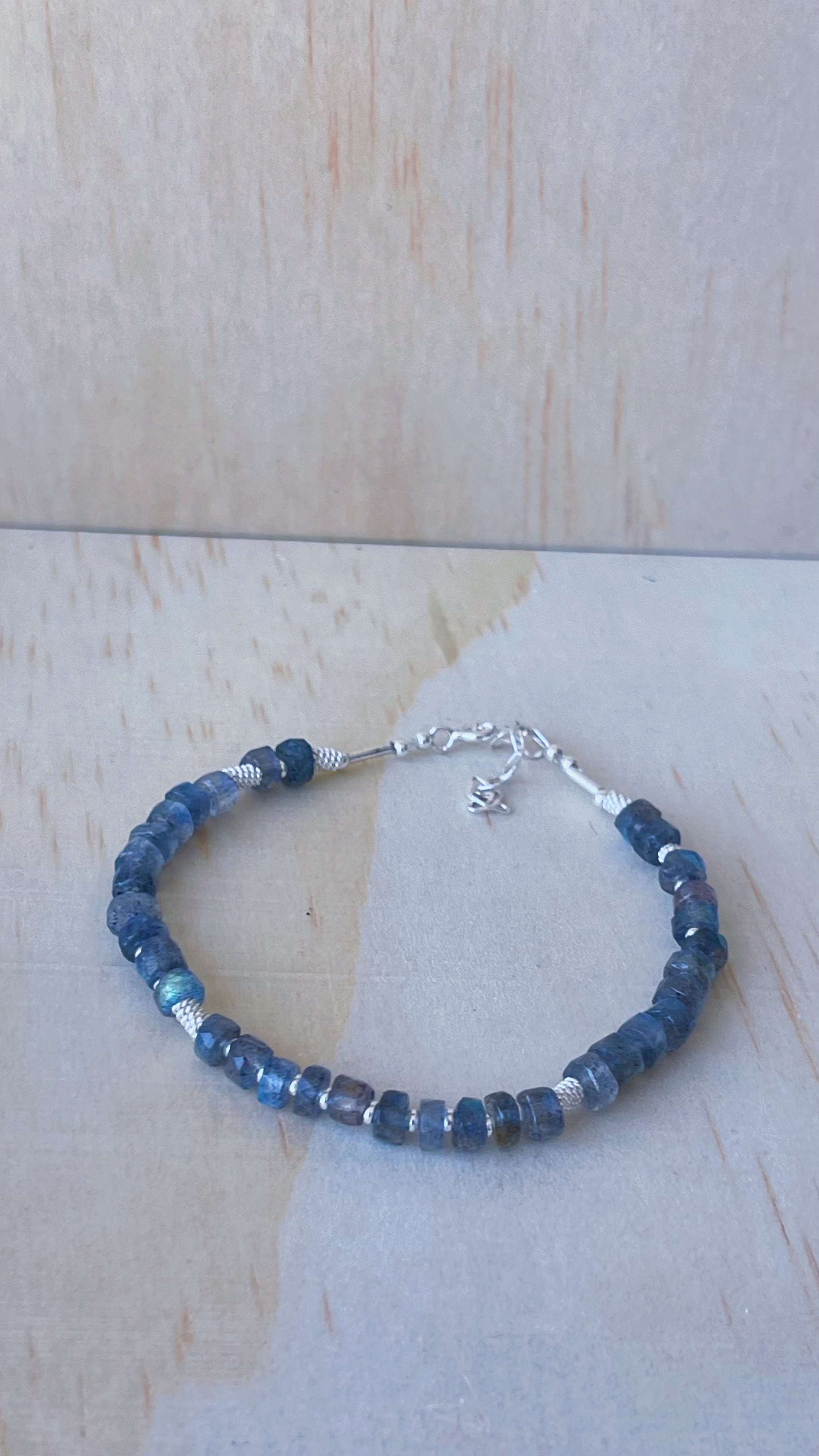 Labradorita Facetada (Plata 950)