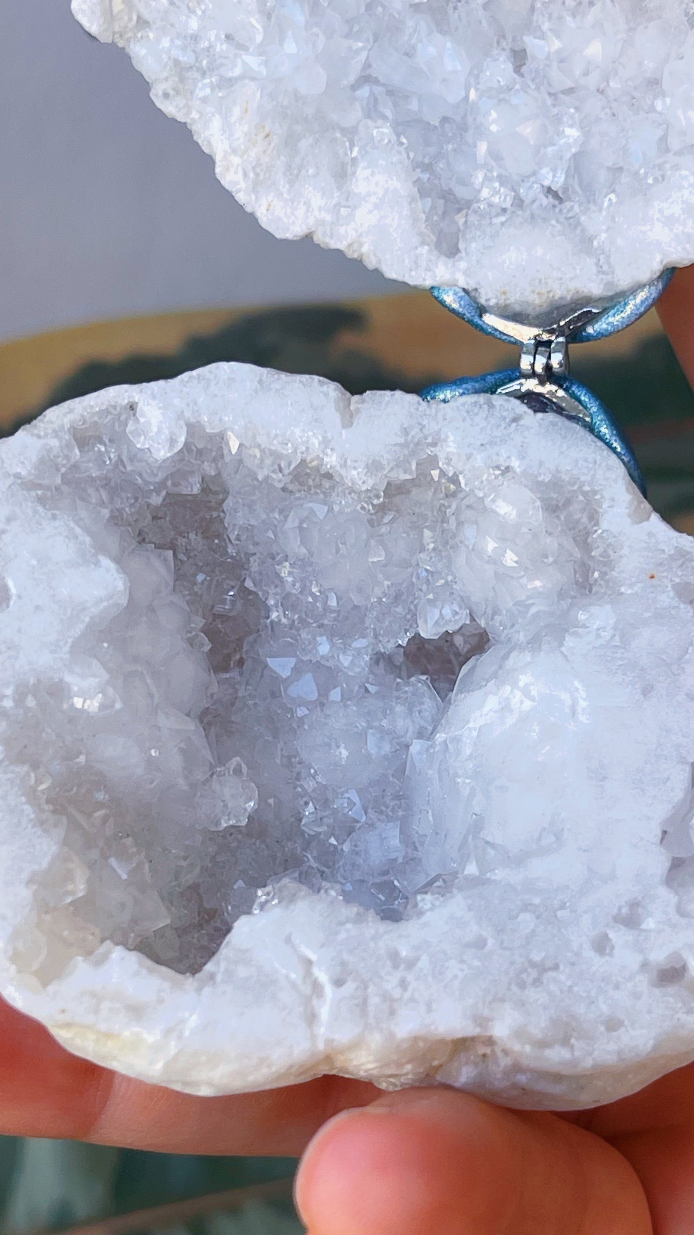 Cofre de Geoda de Calcita Blanca