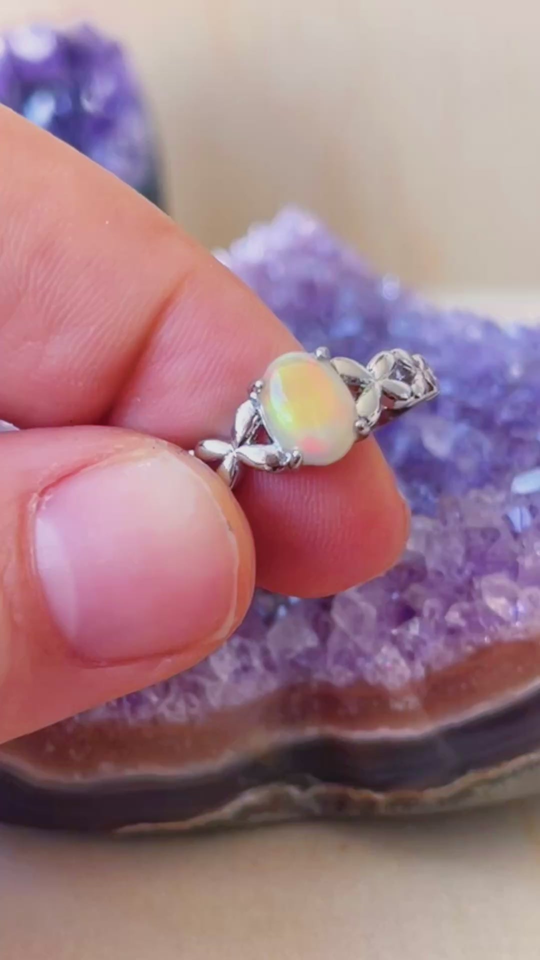 Anillo Ópalo Etíope